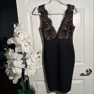 GRACIA - Nude & Black Lace Plunge ‘A Line’ MIDI Dress